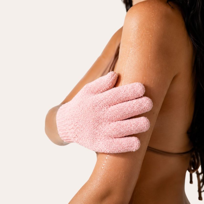 SUnFX exfoliating gloves for removing old tan and tanning prep