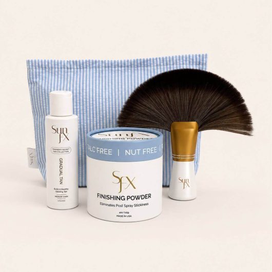 SunFX Tan Aftercare Kit - gradula tan extender and hydrater to keep your tan perfect and powder and brush to dry and set your ten. Comes in a cute blue bag.